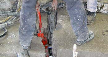 Pressvorgang Bodenplatte - Plattenst&auml;rke bis 50cm